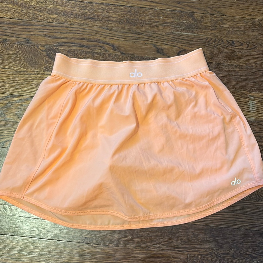 Alo yoga skirt